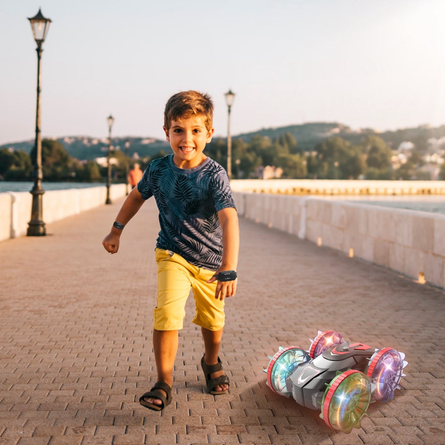 2 In 1 Amphibious RC Car Waterproof Stunt Car with Wrist Controller 4WD 360¡ Rotating Gesture Car with RGB Lights for Kids Aged 6+ Years Old Double-si