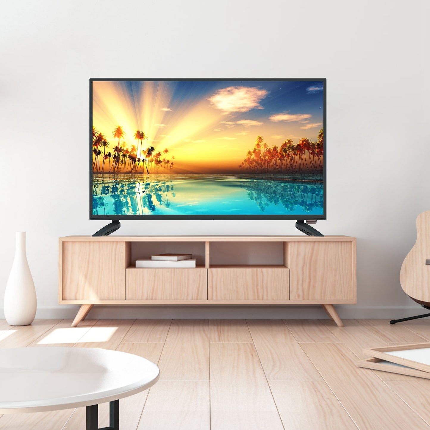 55 In 4K UHD HDR Smart LED TV 3840 2160 3 HD IN & HD OUT Ports 2 USB Ports