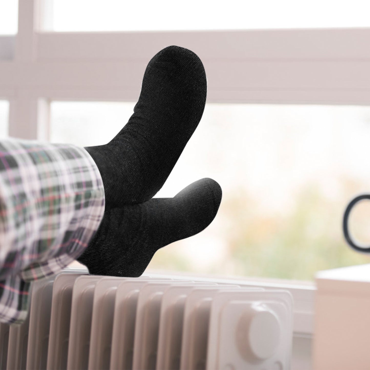 3 Pairs Men Warm Wool Socks Soft Cozy Winter Thermal Socks For Men Thick Heat-Trapping Moisture Wicking Socks Indoor Outdoor