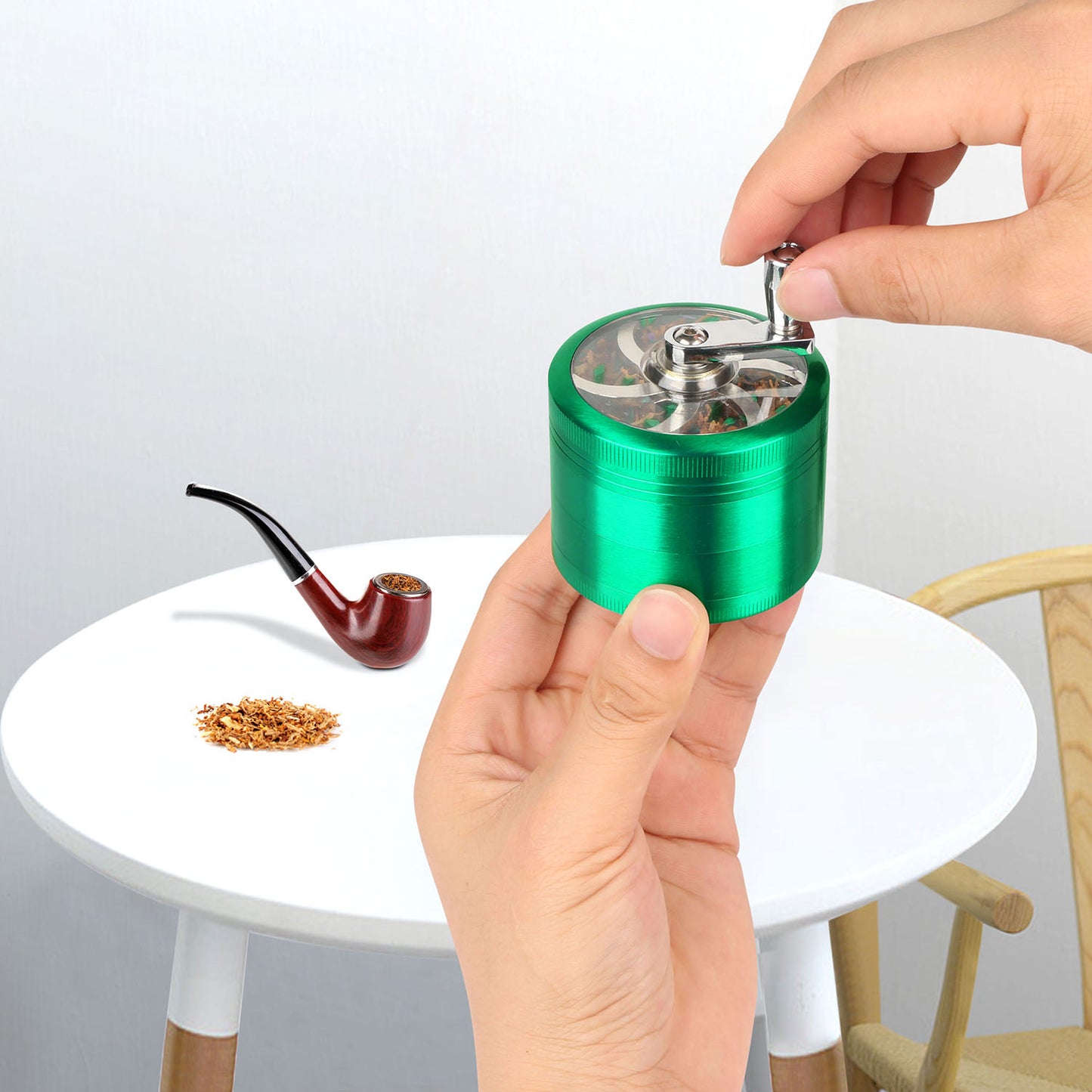 Herb Spice Tobacco Grinder 2.5-inch 4-Piece Zinc Alloy Hand Crank Crusher Kitchen Mill with Pollen Scraper