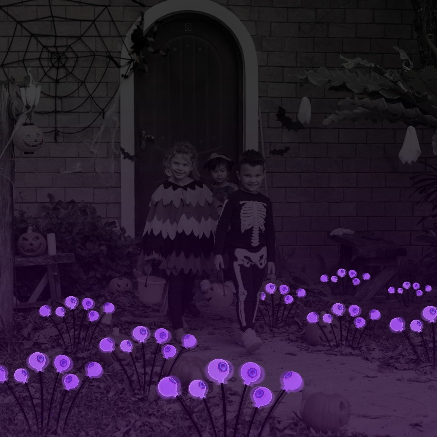 2Packs Solar Scary Eyeballs Lights Outdoor Halloween Decoration Swaying Light Halloween Path Lights Ornaments with Total 12LED IP65 Waterproof for Yar