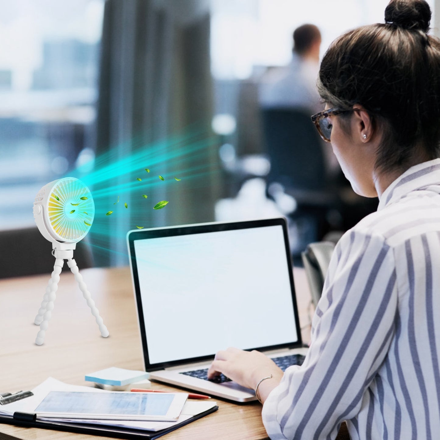 Portable Baby Stroller Fan Rechargeable Handheld Fan with Flexible Tripod Clip On Desktop Hanging Fan 3 Gear Speed 360¡ Tilt Head