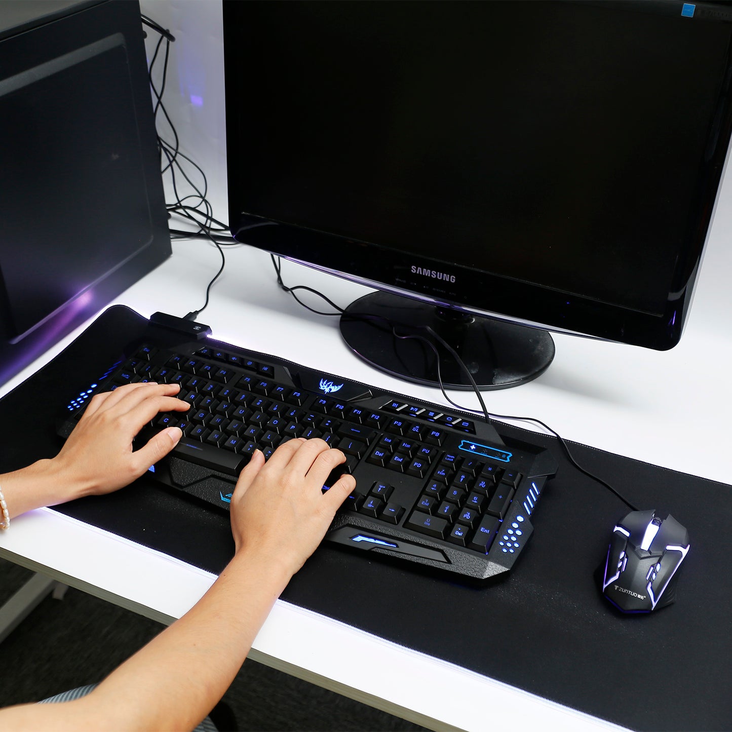 114-Key Wired Gaming Keyboard Mouse Set 3-Color Backlit Gaming Keyboard w/ RGB Colorful 1000 DPI Gaming Mouse