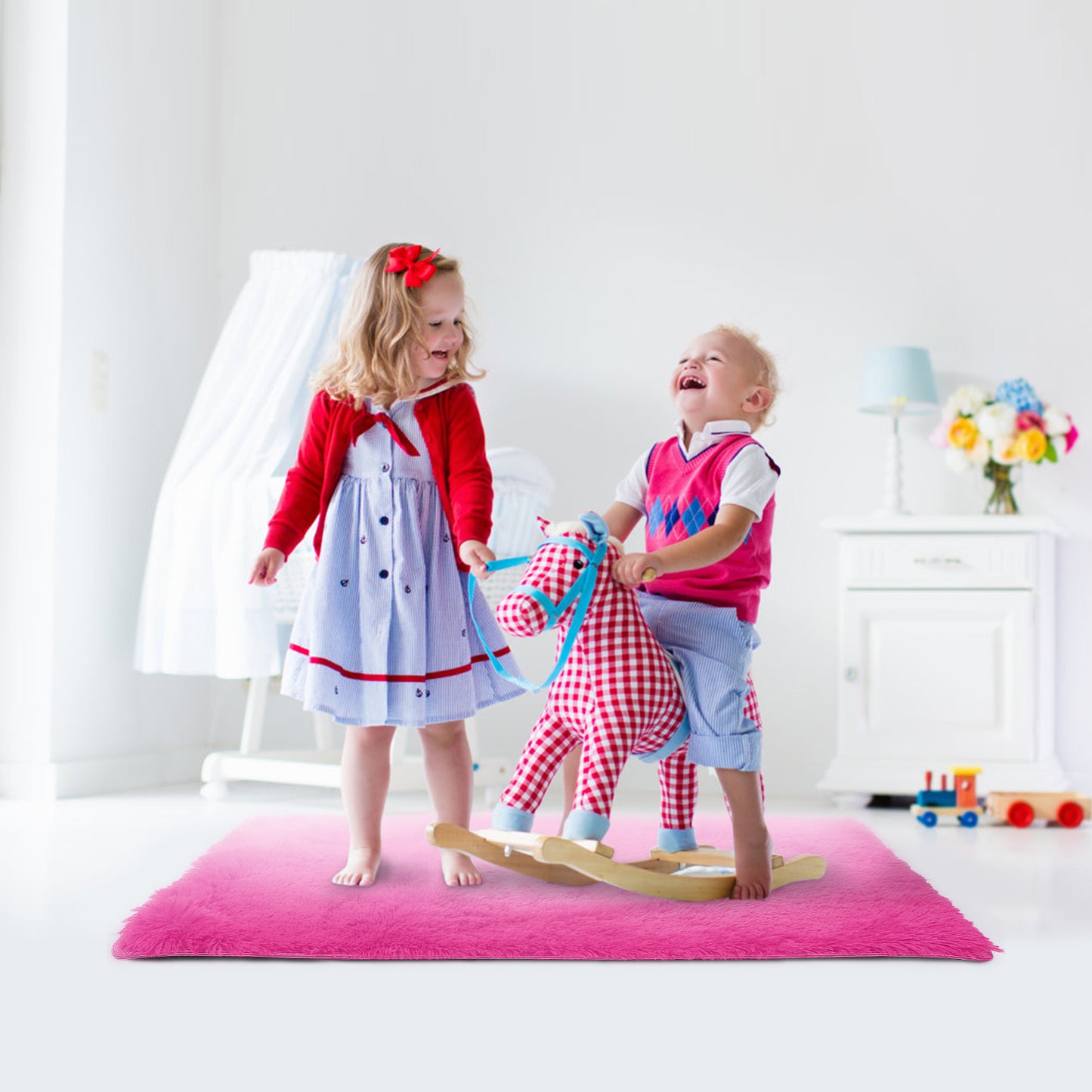 Fluffy Bedroom Rug 4Õ x 2.6Õ Anti-Skid Shaggy Area Rug Decorative Floor Carpet Mat for Nursery Bedroom Living Room