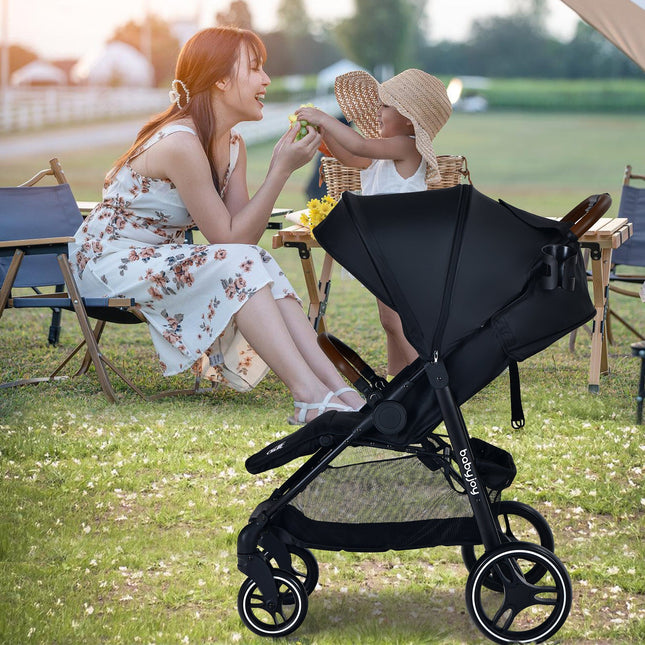 5-Point Harness Lightweight Infant Stroller with Foot Cover and Adjustable Backrest